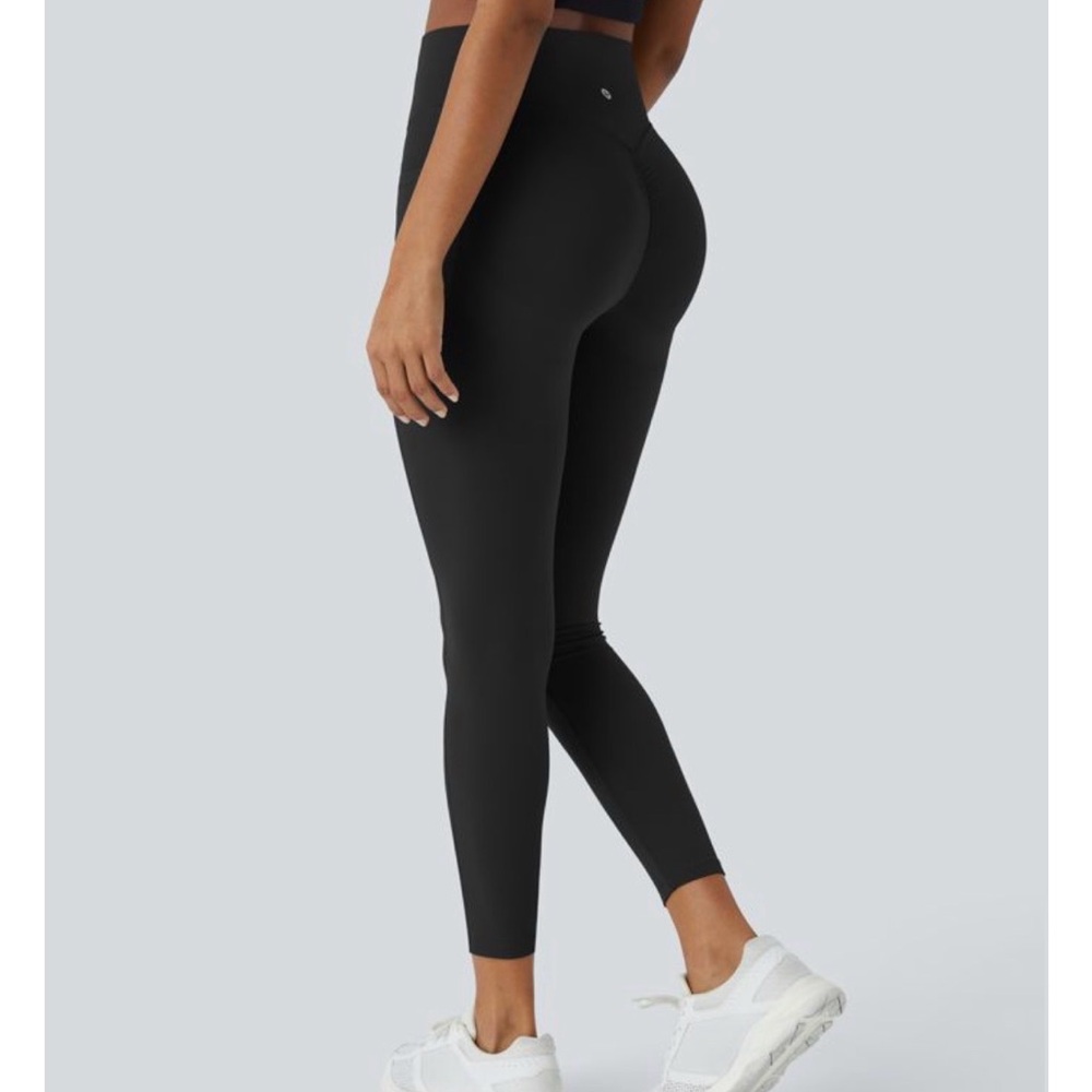 HALARA Black High-Rise Pocket Leggings